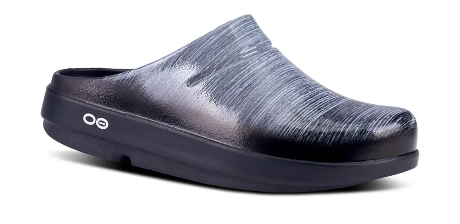 OOFOS Unisex OOcloog Clogs - Free Shipping