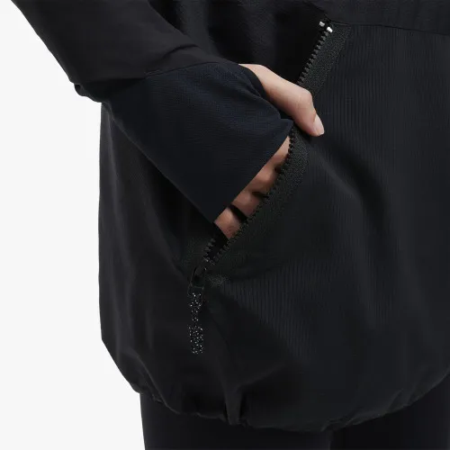 ON Unisex Breaker-T Black