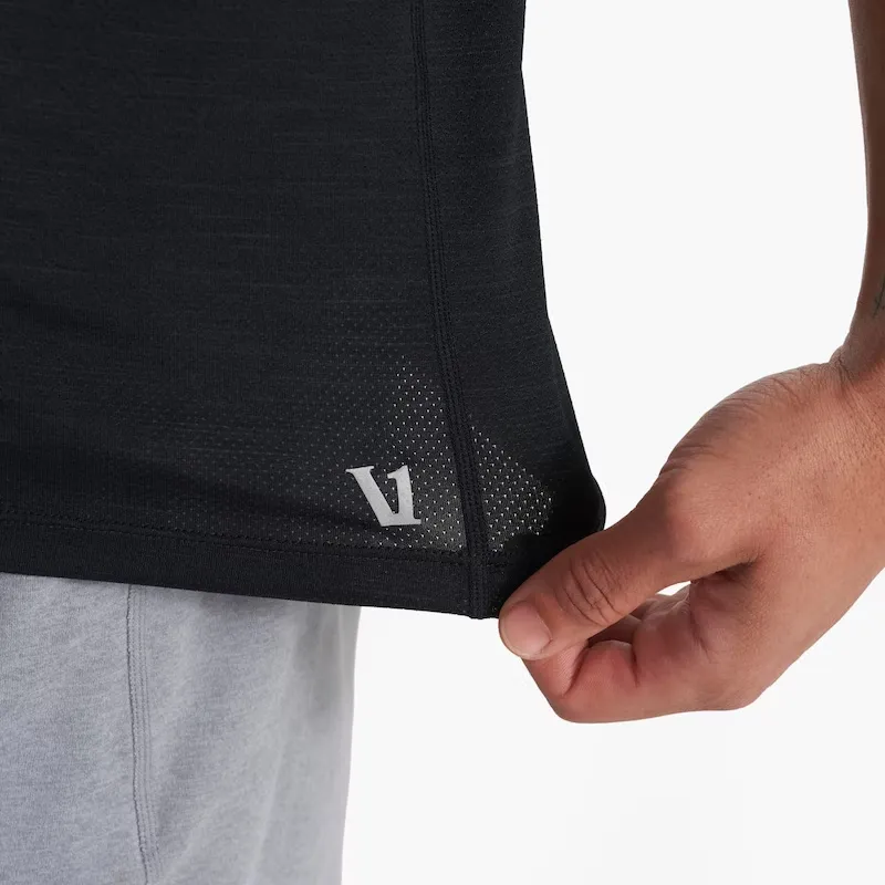 Vuori Men's Zephyr Tee Black Heather